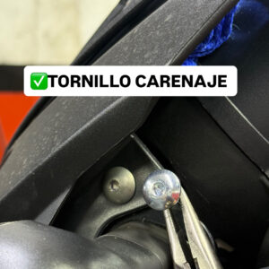 TORNILLO CARENAJE SZR